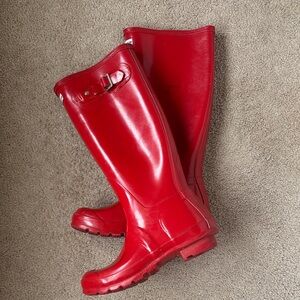 Hunter Women's Bold Red Rain Boots ❤️